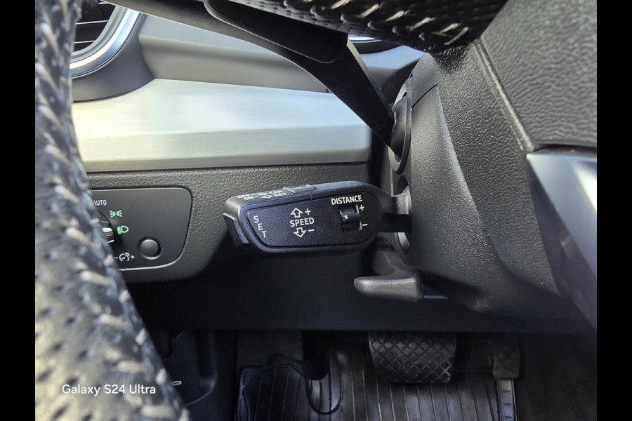 Audi Q5 55 TFSI e Quattro SQ5 Look / AUT / ACC / Navi / Ecc / Elek Pakket / Digital Cockpit / Open Panoramadak / Led / Pdc / 22 In