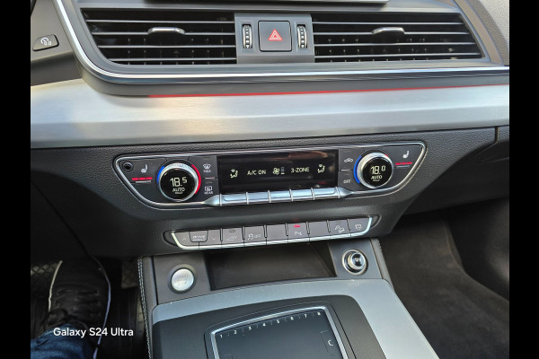 Audi Q5 55 TFSI e Quattro SQ5 Look / AUT / ACC / Navi / Ecc / Elek Pakket / Digital Cockpit / Open Panoramadak / Led / Pdc / 22 In