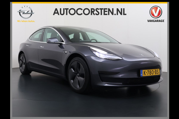 Tesla Model 3 SR+ 325PK LFP-Accu Trekhaak AutoPilot Leer Pano-Dak Adaptive Cruise Lmv 18" Camera's Elektr.-Stuur+Stoelen+Spiegels+Geheugen+Eas SOH 87% Ecc Navi Led DAB Voorverwarmen interieur via App Keyless One-Pedal-Drive 1.000KG Trekgewicht 1e Eigenaar Origineel Nederlandse Auto Fabrieksgarantie op Accu en Motor tot 10-12-2028/160.000km LFP accu dus 100% opladen !