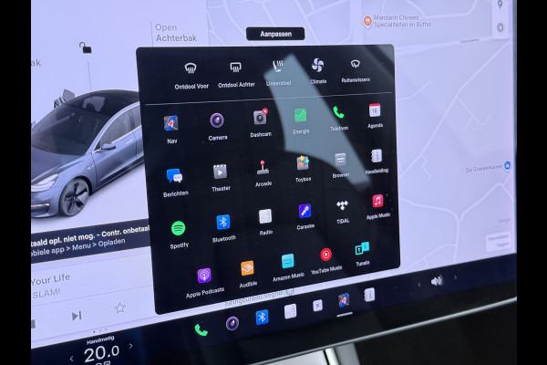 Tesla Model 3 SR+ 325PK LFP-Accu Trekhaak AutoPilot Leer Pano-Dak Adaptive Cruise Lmv 18" Camera's Elektr.-Stuur+Stoelen+Spiegels+Geheugen+Eas SOH 87% Ecc Navi Led DAB Voorverwarmen interieur via App Keyless One-Pedal-Drive 1.000KG Trekgewicht 1e Eigenaar Origineel Nederlandse Auto Fabrieksgarantie op Accu en Motor tot 10-12-2028/160.000km LFP accu dus 100% opladen !