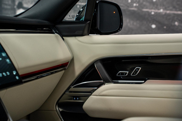 Land Rover Range Rover 3.0 P460e HSE PHEV *Panorama / Meridian / Memory / Ventilatie- & Massage / Soft-Close / Surround-view / HUD*