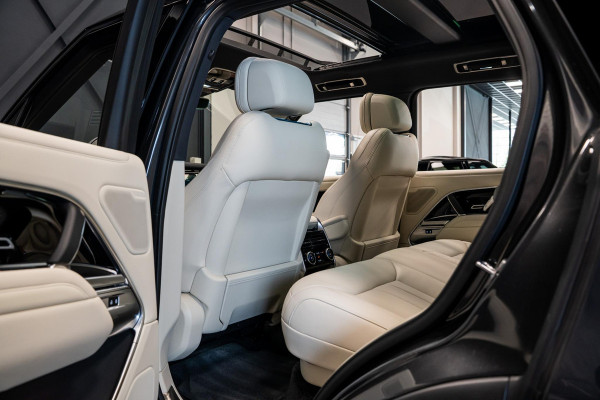 Land Rover Range Rover 3.0 P460e HSE PHEV *Panorama / Meridian / Memory / Ventilatie- & Massage / Soft-Close / Surround-view / HUD*