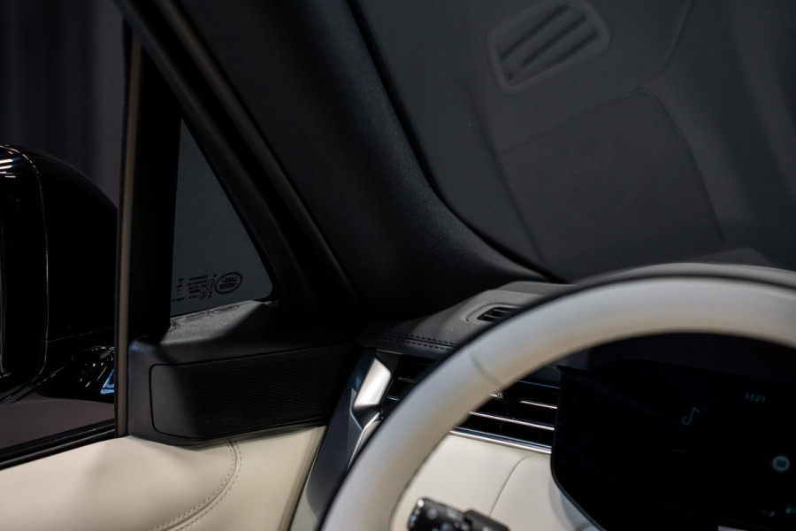 Land Rover Range Rover 3.0 P460e HSE PHEV *Panorama / Meridian / Memory / Ventilatie- & Massage / Soft-Close / Surround-view / HUD*