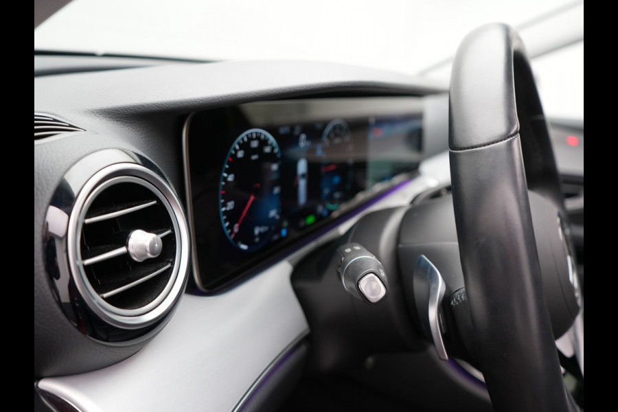 Mercedes-Benz E-Klasse Estate 300 e AMG Line PHEV 320pk | Luchtvering |  Panodak | Trekhaak af Fabriek | Adaptive Cruise | Head Up | Multibeam LED | Lederen Sportstoelen | Widscreen Navi | Sfeerverlichting | Camera |