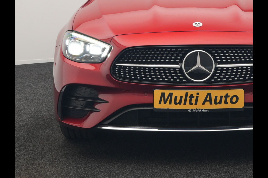 Mercedes-Benz E-Klasse Estate 300 e AMG Line PHEV 320pk | Luchtvering |  Panodak | Trekhaak af Fabriek | Adaptive Cruise | Head Up | Multibeam LED | Lederen Sportstoelen | Widscreen Navi | Sfeerverlichting | Camera |