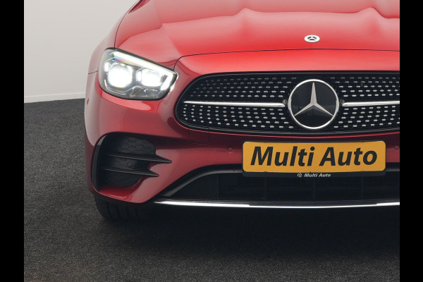 Mercedes-Benz E-Klasse Estate 300 e AMG Line PHEV 320pk | Luchtvering |  Panodak | Trekhaak af Fabriek | Adaptive Cruise | Head Up | Multibeam LED | Lederen Sportstoelen | Widscreen Navi | Sfeerverlichting | Camera |