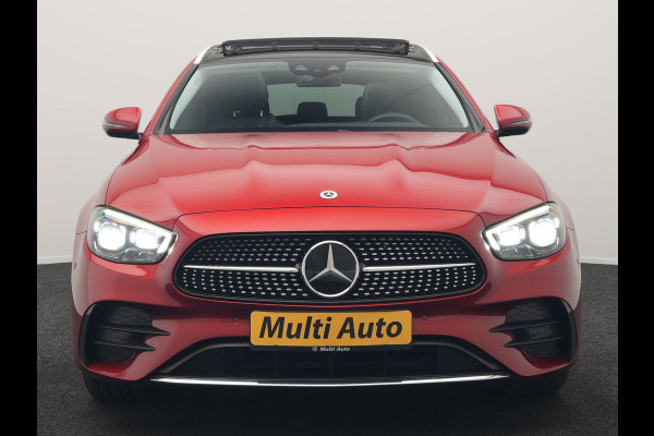 Mercedes-Benz E-Klasse Estate 300 e AMG Line PHEV 320pk | Luchtvering |  Panodak | Trekhaak af Fabriek | Adaptive Cruise | Head Up | Multibeam LED | Lederen Sportstoelen | Widscreen Navi | Sfeerverlichting | Camera |