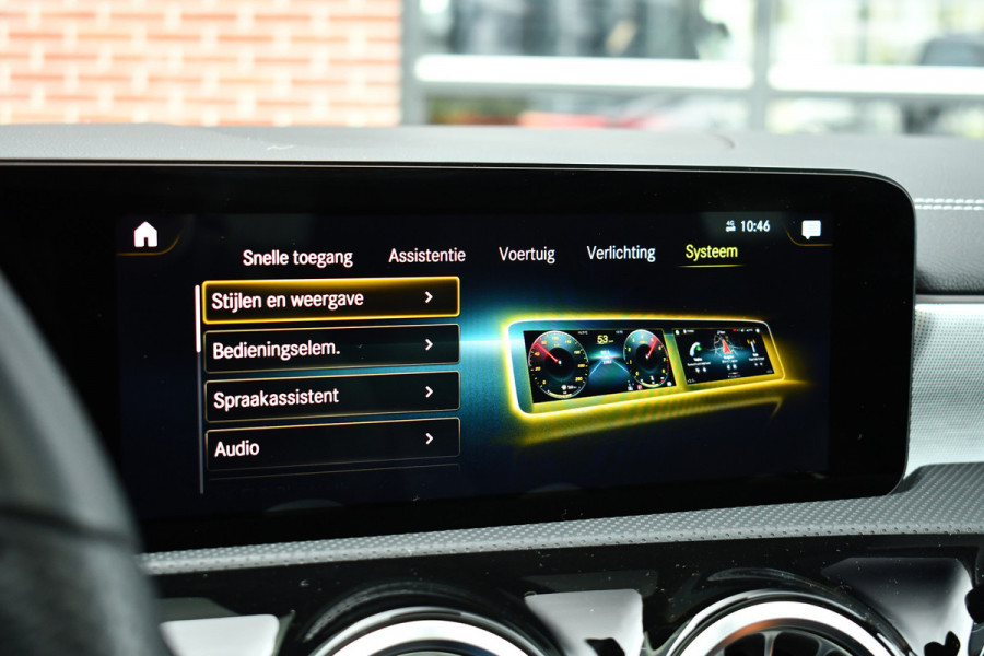 Mercedes-Benz CLA-Klasse Shooting Brake 250 e AMG Pano 360-cam Night 19inch