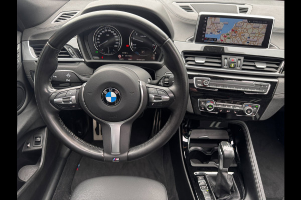 BMW X2 XDrive25e High Executive M-Pakket | Schuif-Kantel dak | Memory | Camera | Stoelverwarming | Elek. Achterklep