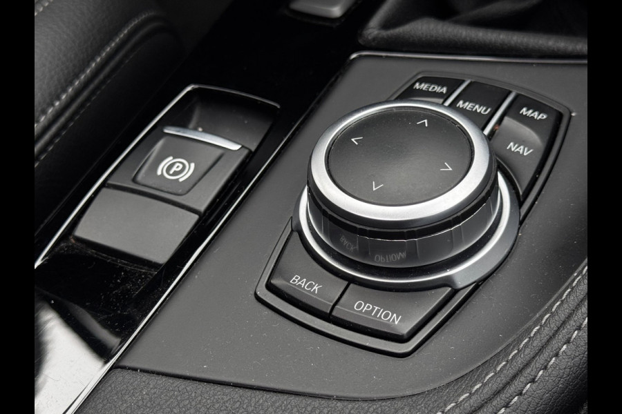 BMW X2 XDrive25e High Executive M-Pakket | Schuif-Kantel dak | Memory | Camera | Stoelverwarming | Elek. Achterklep