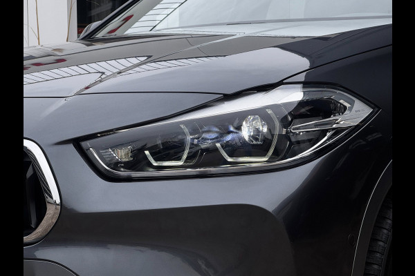 BMW X2 XDrive25e High Executive M-Pakket | Schuif-Kantel dak | Memory | Camera | Stoelverwarming | Elek. Achterklep