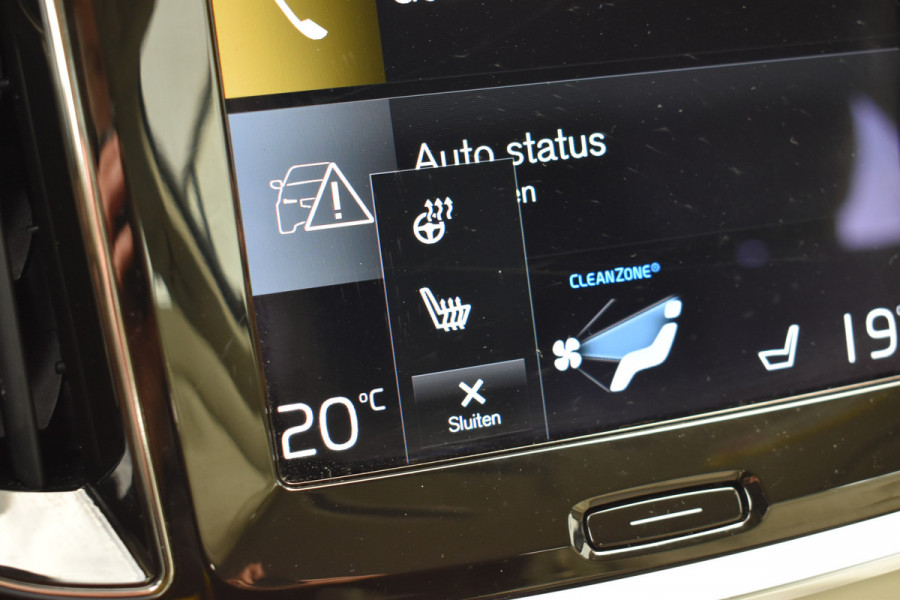 Volvo V60 Cross Country B5 265PK Automaat AWD Pro | Trekhaak | ACC | Blis | Camera | Styling kit | 20"LMV