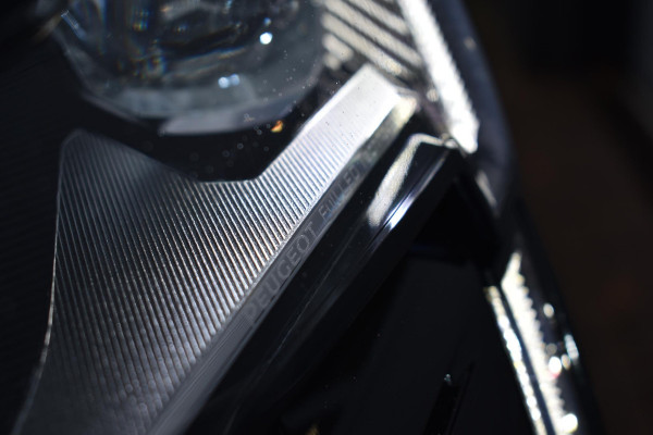 Peugeot 5008 1.2 PureTech 130PK Aut. GT Back Pack | 7 Zits | Navi | Camera | 19 Inch LM | Incl. garantie