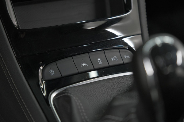 Opel Astra Turbo 130 Business Elegance | Camera | Dodehoekdetectie | Apple Carplay | Alcantara Pakket
