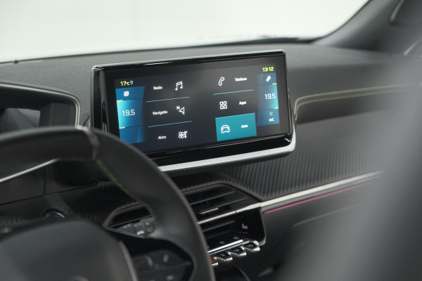 Peugeot e-2008 EV GT 50 kWh | Camera | Alcantara Pakket | Adaptieve Cruise Control | Stoelverwarming | Dodehoekdetectie