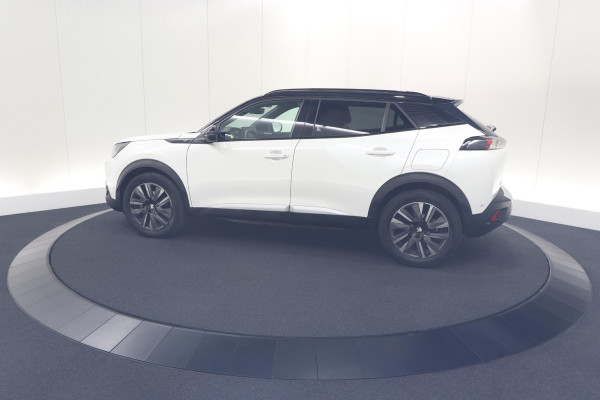 Peugeot e-2008 EV GT 50 kWh | Camera | Alcantara Pakket | Adaptieve Cruise Control | Stoelverwarming | Dodehoekdetectie