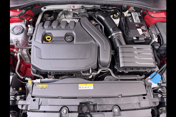 Seat Leon Sportstourer 1.5T 131pk NWE Model Trekhaak Camera Adaptive-Cruise Navi Ecc Virtual Cockpit Apple Carplay/Android Auto Pdc Style  Lmv Led DAB Keyless Isofix Front assist Regensensor Bluetooth Rijstrooksensor 1e Eigenaar Origineel Nederlandse Auto