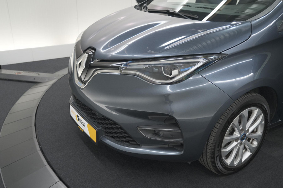 Renault ZOE R110 Life 52 kWh | Koopaccu | 3 Fase | Camera | Apple Carplay | Parkeersensoren