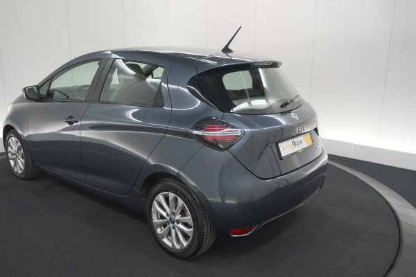 Renault ZOE R110 Life 52 kWh | Koopaccu | 3 Fase | Camera | Apple Carplay | Parkeersensoren