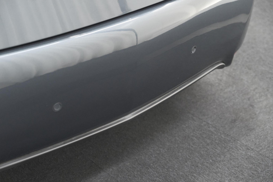 Renault ZOE R110 Life 52 kWh | Koopaccu | 3 Fase | Camera | Apple Carplay | Parkeersensoren