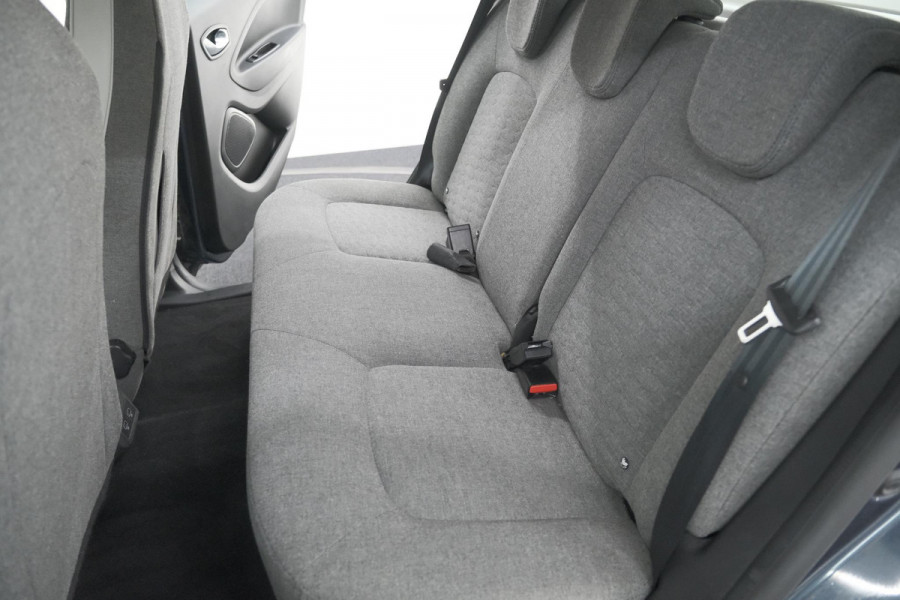 Renault ZOE R110 Life 52 kWh | Koopaccu | 3 Fase | Camera | Apple Carplay | Parkeersensoren