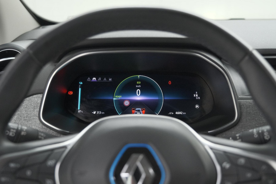 Renault ZOE R110 Life 52 kWh | Koopaccu | 3 Fase | Camera | Apple Carplay | Parkeersensoren