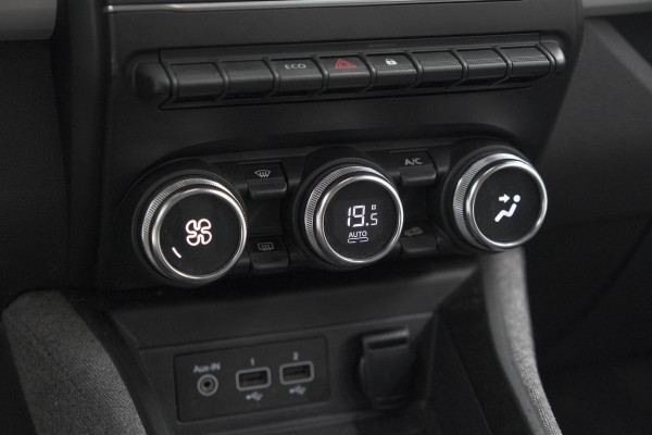 Renault ZOE R110 Life 52 kWh | Koopaccu | 3 Fase | Camera | Apple Carplay | Parkeersensoren