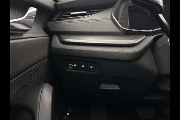 Škoda Octavia Combi 1.4 TSI iV PHEV Business Edition (Plug-in) (INCL.BTW) *FULL-LED | DIGI-COCKPIT | COMFORTSEATS | NAVI-FULLMAP | PRIVACY-GLASS | DAB | SHIFT-PADDLES | ECC | PDC | CRUISE | TOWBAR | 18''ALU*