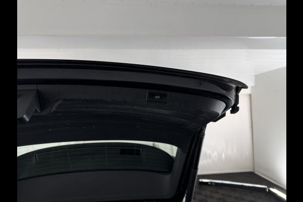 Škoda Octavia Combi 1.4 TSI iV PHEV Business Edition (Plug-in) (INCL.BTW) *FULL-LED | DIGI-COCKPIT | COMFORTSEATS | NAVI-FULLMAP | PRIVACY-GLASS | DAB | SHIFT-PADDLES | ECC | PDC | CRUISE | TOWBAR | 18''ALU*