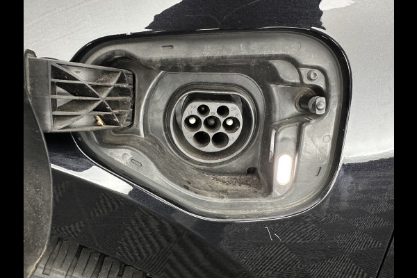 Škoda Octavia Combi 1.4 TSI iV PHEV Business Edition (Plug-in) (INCL.BTW) *FULL-LED | DIGI-COCKPIT | COMFORTSEATS | NAVI-FULLMAP | PRIVACY-GLASS | DAB | SHIFT-PADDLES | ECC | PDC | CRUISE | TOWBAR | 18''ALU*