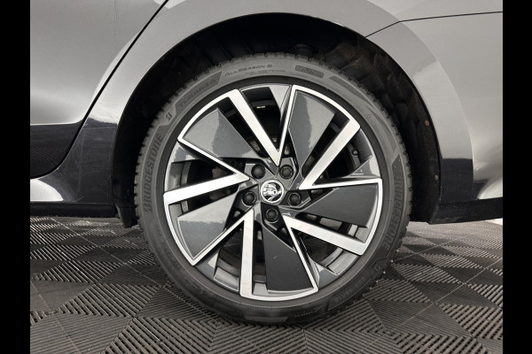 Škoda Octavia Combi 1.4 TSI iV PHEV Business Edition (Plug-in) (INCL.BTW) *FULL-LED | DIGI-COCKPIT | COMFORTSEATS | NAVI-FULLMAP | PRIVACY-GLASS | DAB | SHIFT-PADDLES | ECC | PDC | CRUISE | TOWBAR | 18''ALU*