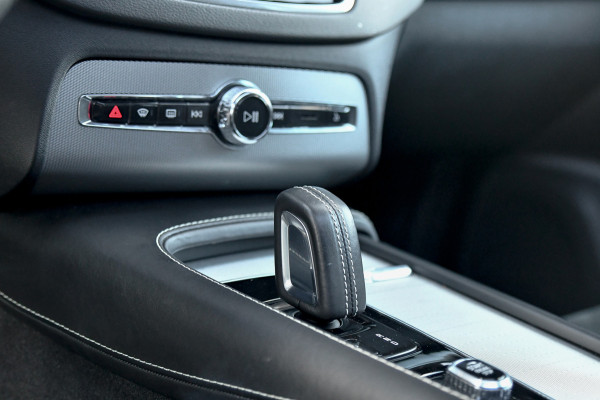 Volvo XC90 2.0 T8 Twin Engine AWD R-Design Polestar+. Pano, Luchtv, 7P, HUD, Memory, 360, H/K, Pilot assist, Trekh, Keyless, 22''!