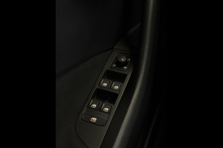 Škoda Kamiq 1.0 TSI Style Carplay Camera