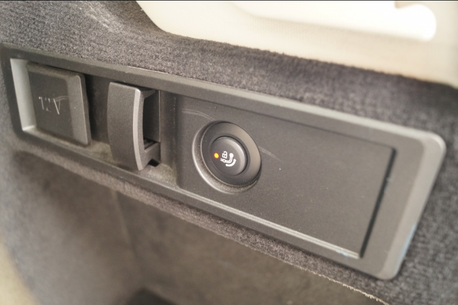 BMW 3 Serie Touring 320e PHEV Business Edition -LEER-TREKHAAK-ECC-