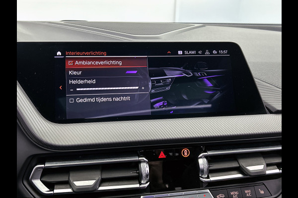 BMW 1-serie M135i xDrive High Executive (Dealer OnderH, Panorama, Stuur Verwarming, StoelV, Schaalstoelen, Navi Pro, PDC, Etc)