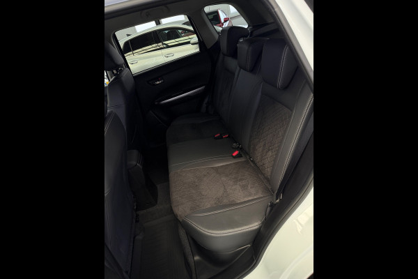 Suzuki Vitara 1.4 Boosterjet Style Smart Hybrid CarPlay