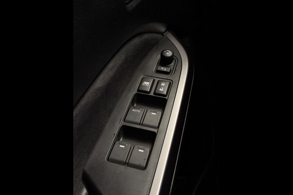 Suzuki Vitara 1.4 Boosterjet Style Smart Hybrid CarPlay