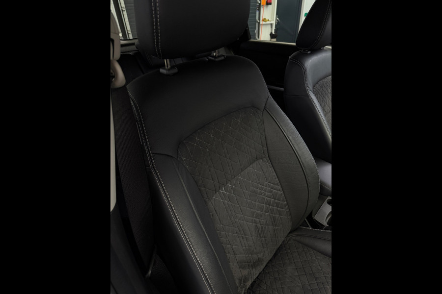 Suzuki Vitara 1.4 Boosterjet Style Smart Hybrid CarPlay