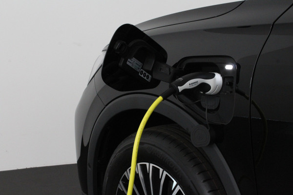 Volkswagen Tiguan 1.5 eHybrid Life Edition > (nieuw) Grenadilla Black/18inch/IQ/Design-pakket/Winterpakket Plus...