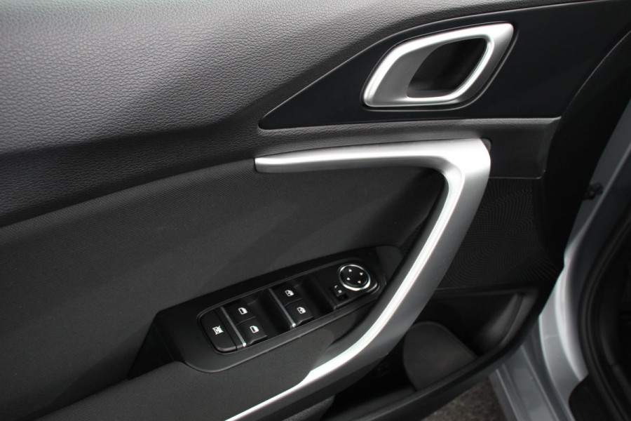 Kia Ceed Sportswagon 1.0 T-GDi Prestige | Navigatie | Apple Carplay/Android Auto | Climate Control | Camera | Dab | Cruise Control | Lichtmetalen Velgen