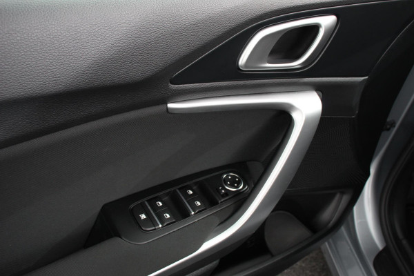 Kia Ceed Sportswagon 1.0 T-GDi Prestige | Navigatie | Apple Carplay/Android Auto | Climate Control | Camera | Dab | Cruise Control | Lichtmetalen Velgen
