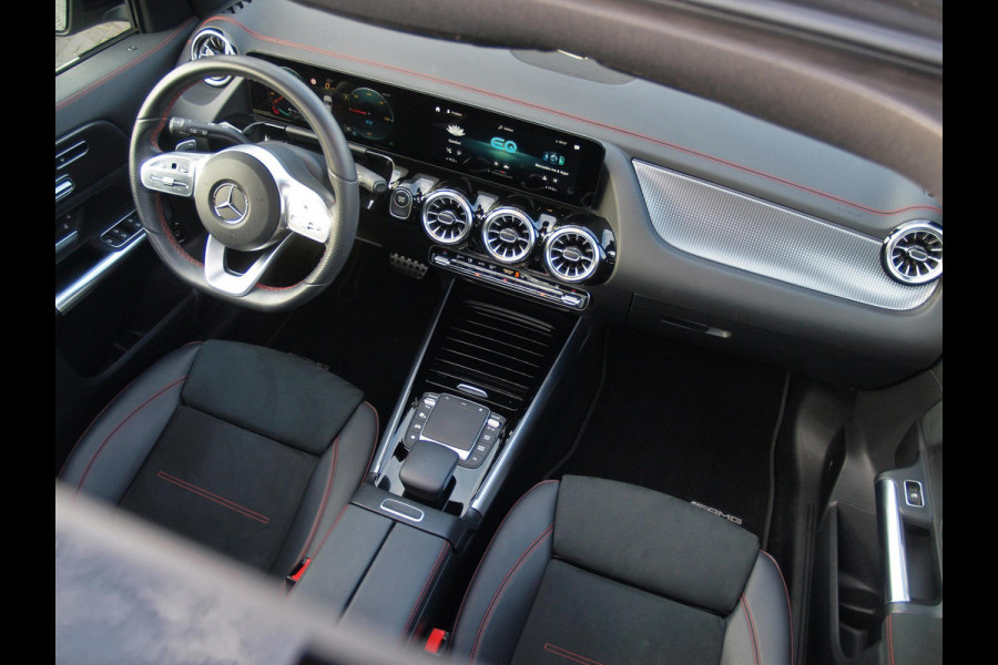 Mercedes-Benz EQA 250 Business Solution AMG 67 kWh | SOH 98% | Panoramadak | Head-Up Display | 360 Camera | Sfeerverlichting | Burmester | NL-Auto |