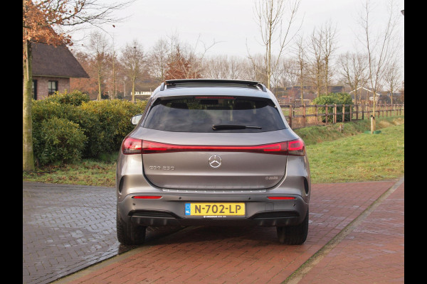 Mercedes-Benz EQA 250 Business Solution AMG 67 kWh | SOH 98% | Panoramadak | Head-Up Display | 360 Camera | Sfeerverlichting | Burmester | NL-Auto |
