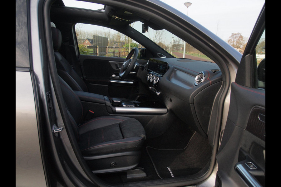 Mercedes-Benz EQA 250 Business Solution AMG 67 kWh | SOH 98% | Panoramadak | Head-Up Display | 360 Camera | Sfeerverlichting | Burmester | NL-Auto |