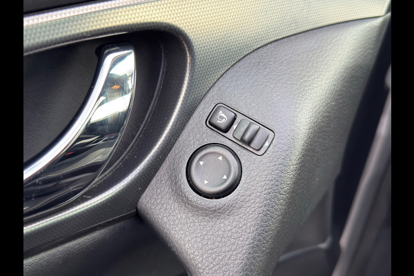 Nissan QASHQAI 1.2 N-Connecta / 360 CAMERA / NAP LAGE KM