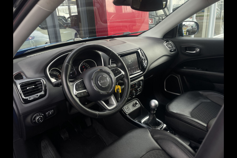 Jeep Compass 1.4 MultiAir Night Eagle | Blauw metallic met zwart dak | Zwarte velgen