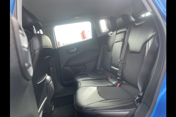 Jeep Compass 1.4 MultiAir Night Eagle | Blauw metallic met zwart dak | Zwarte velgen