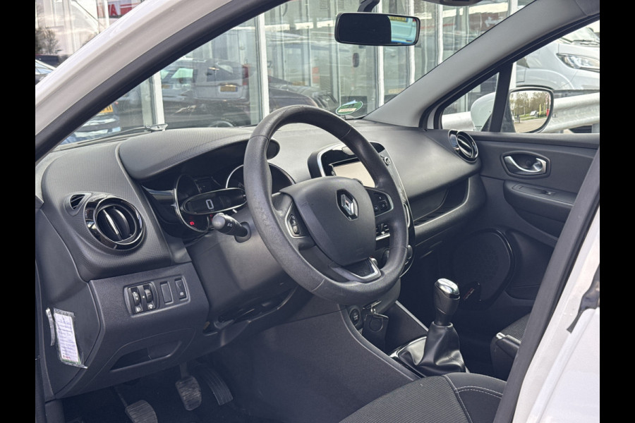 Renault Clio 1.5 dCi Ecoleader Zen | NL-auto | Trekhaak | Navi | Cruisec. | PDC