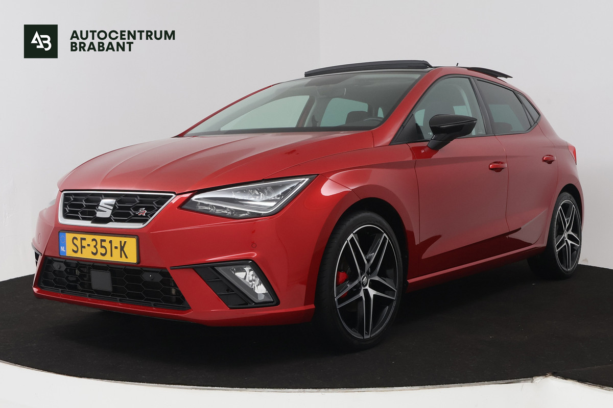 Seat Ibiza 1.0 TSI FR Business Intense (PANORAMADAK, CAMERA, CARPLAY, CRUISE CONTROL ADAPTIEF, PARKEERSENSOREN)
