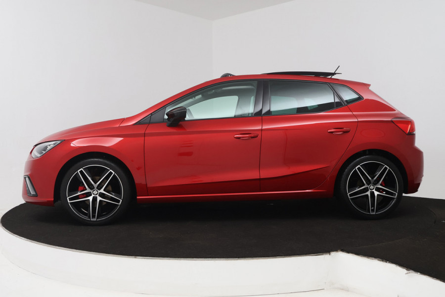 Seat Ibiza 1.0 TSI FR Business Intense (PANORAMADAK, CAMERA, CARPLAY, CRUISE CONTROL ADAPTIEF, PARKEERSENSOREN)